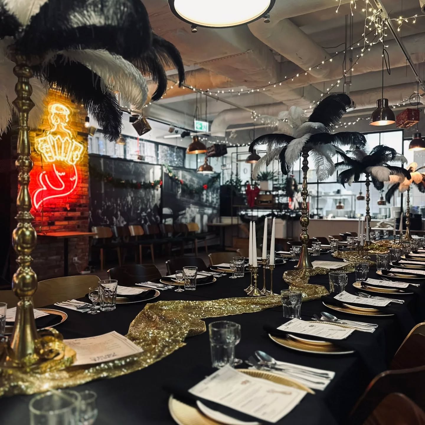 Eleganckie przyjęcie firmowe — catering Gruby Josek